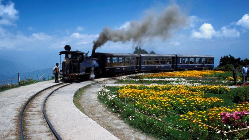 Darjeeling Himalayan Railway toy train scenic mountain route